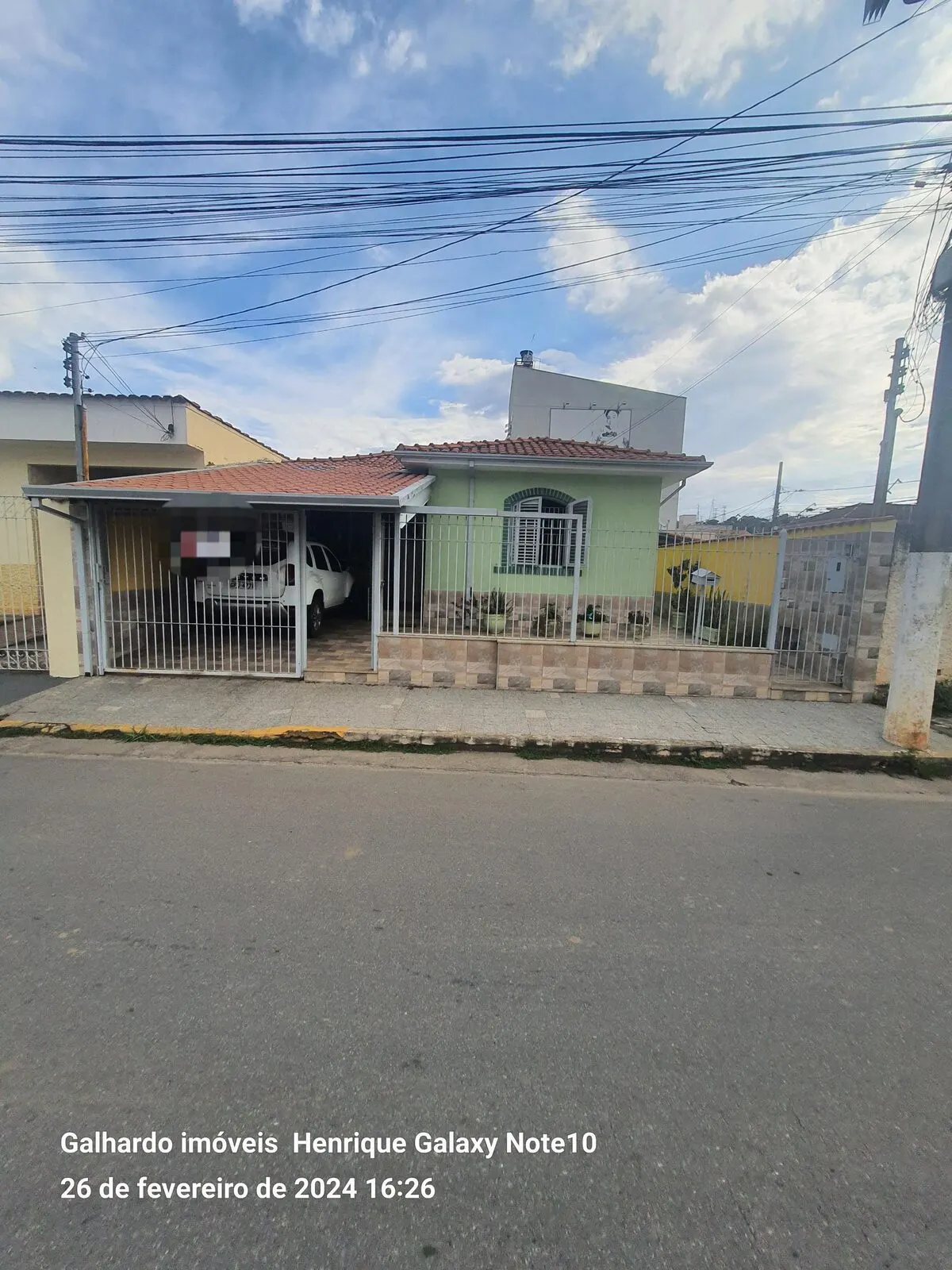 Foto 2 de Casa mobiliada de 5 quartos (2 suítes) com garagem, São Vicente