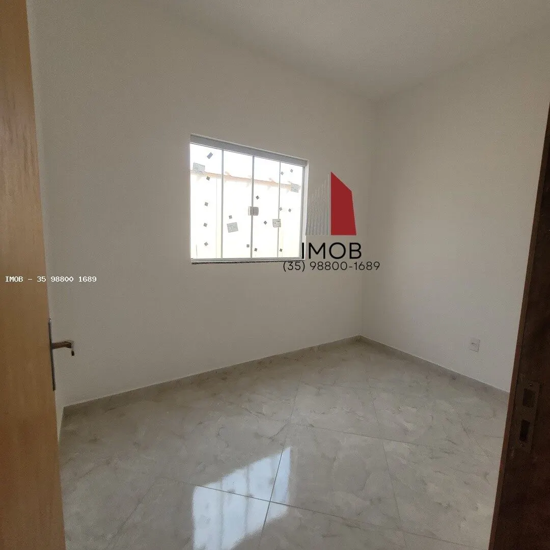 Foto 4 de Casa nova de 2 quartos com quintal e garagem, Santa Terezinha