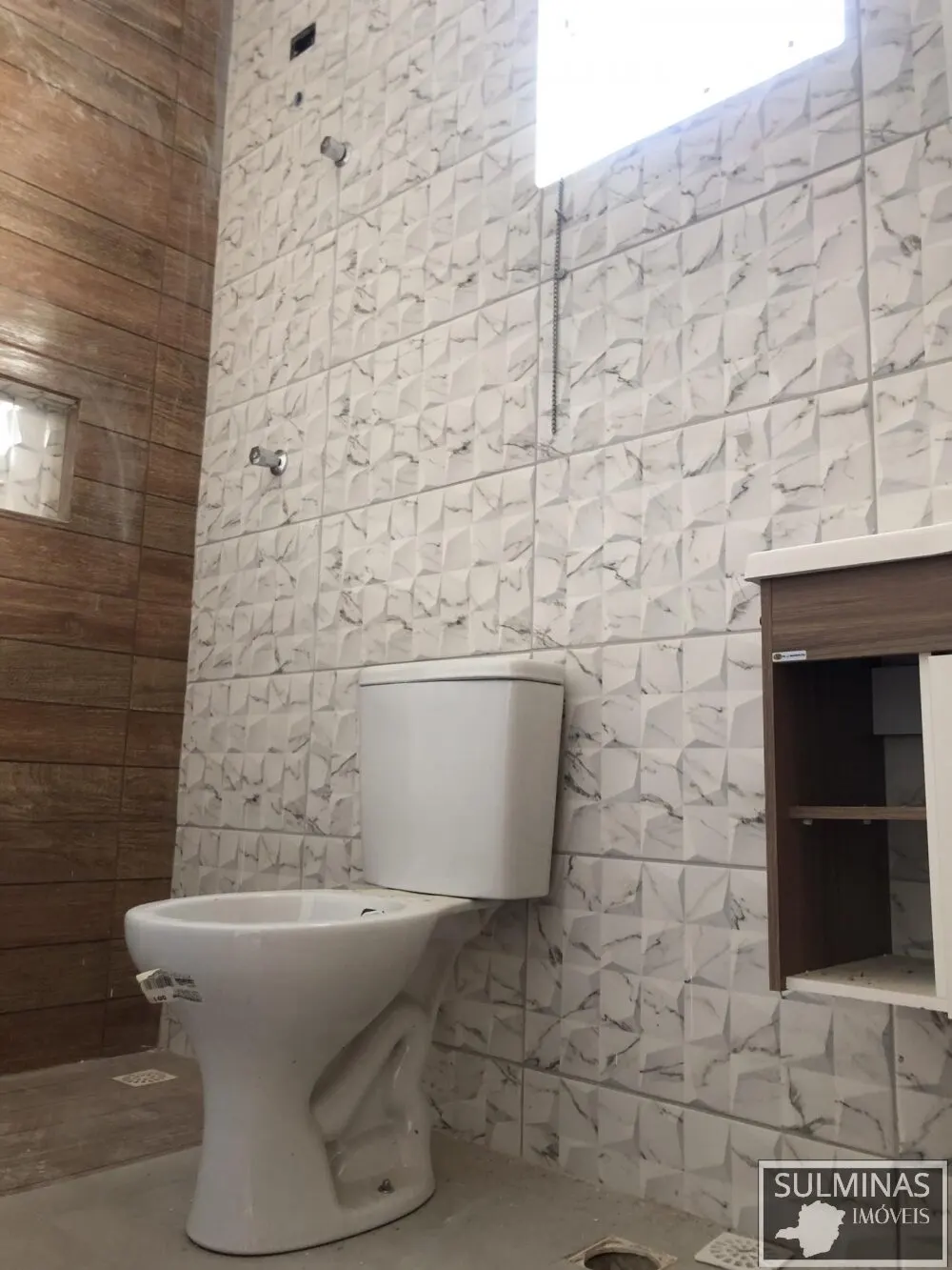 Foto 6 de Casa nova de 2 quartos (1 suíte) com corredor lateral, Jardim das Palmeiras
