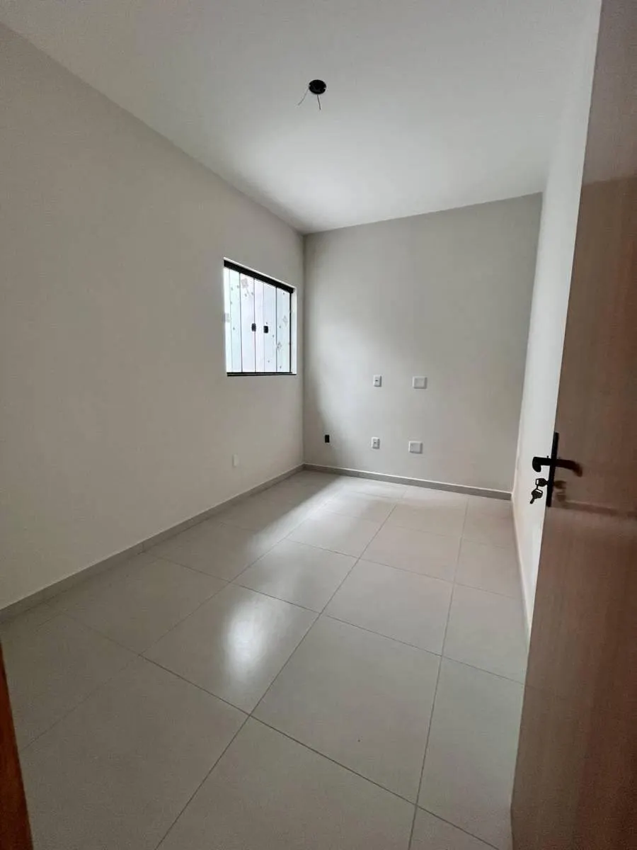 Foto 7 de Casa nova de 2 quartos (1 suíte) com quintal e garagem, Rebourgeon