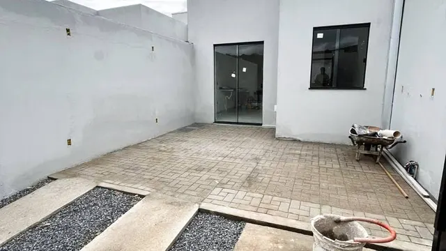 Foto 1 de Casa nova de 2 quartos (1 suíte) com garagem, Rebourgeon