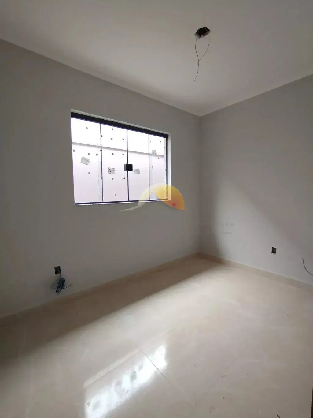 Foto 2 de Casa nova de 2 quartos (1 suíte) com cozinha americana, Santa Terezinha