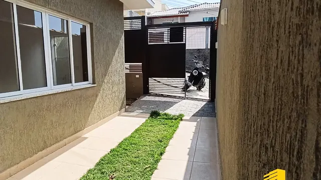Casa nova de 2 quartos (1 suíte) com jardim de inverno, Jardim Eldorado