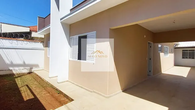 Casa nova de 4 quartos com garagem coberta, Medicina