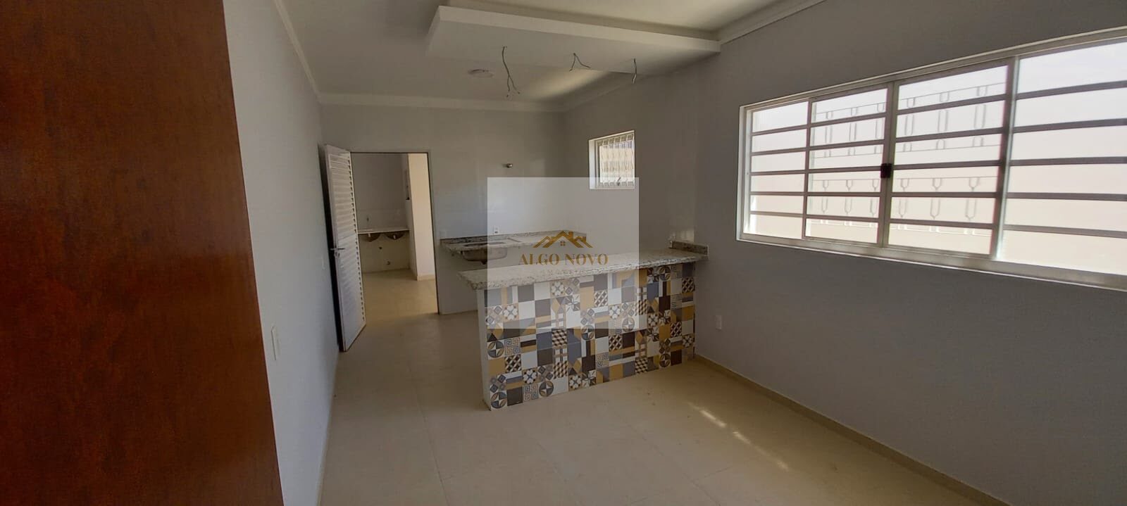 Foto 4 de Casa nova de 4 quartos com garagem coberta, Medicina