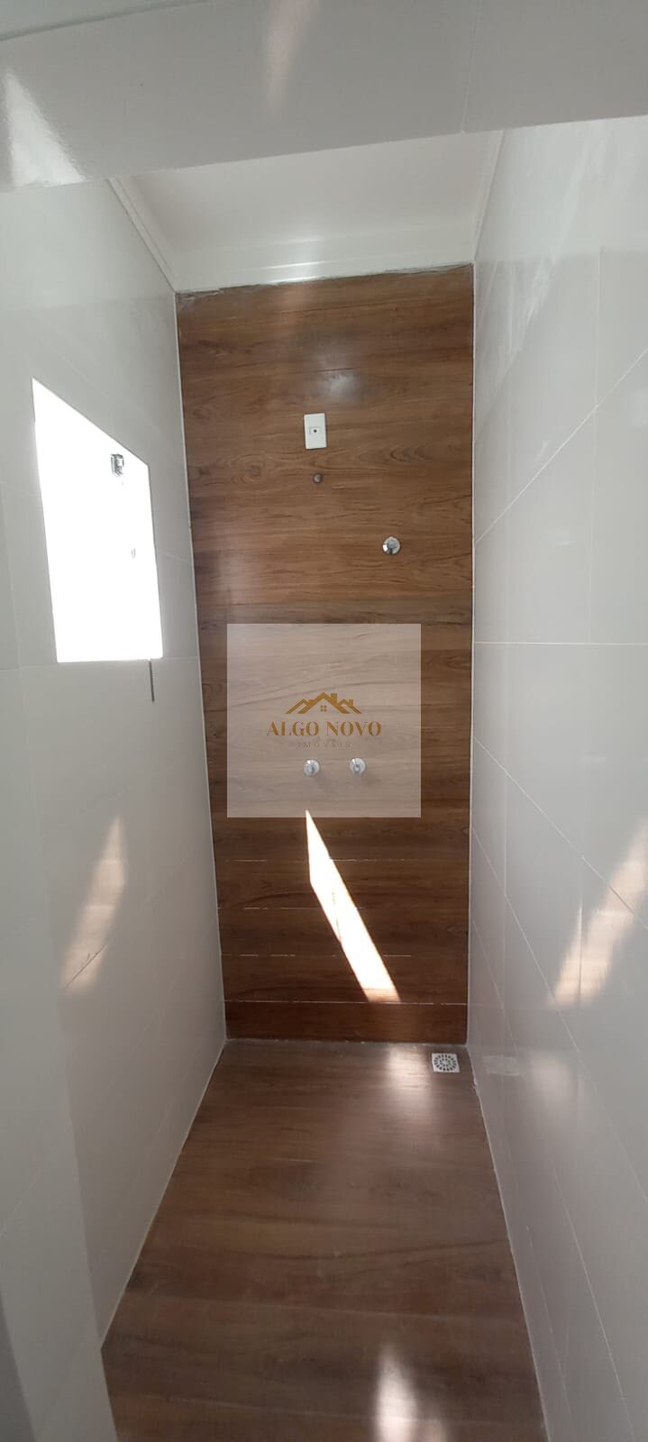 Foto 7 de Casa nova de 4 quartos com garagem coberta, Medicina