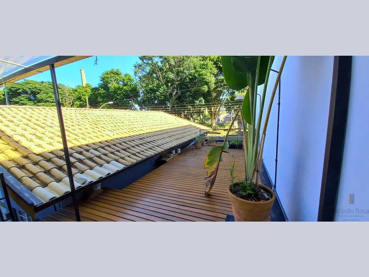 Foto 3 de Casa reformada com 3 quartos (2 suítes), edícula e garagem para 3 carros, Porto Velho