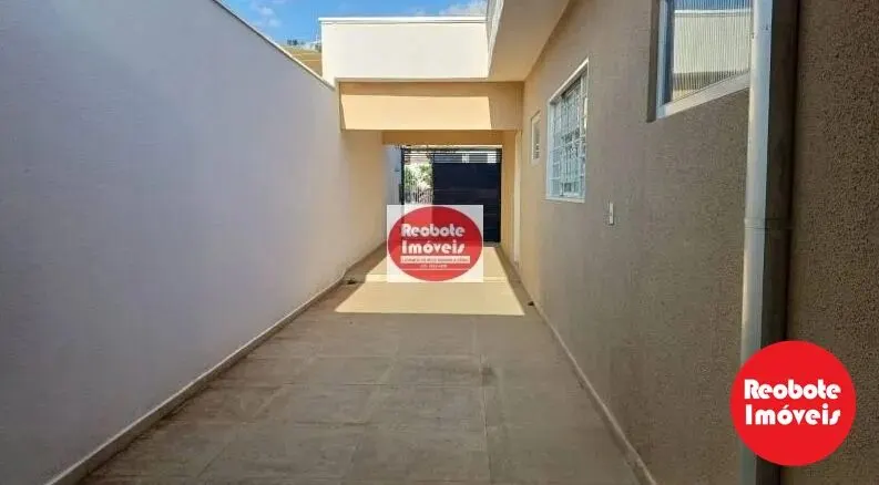 Foto 5 de Casa ampla de 3 quartos (1 suíte) com edícula, Medicina