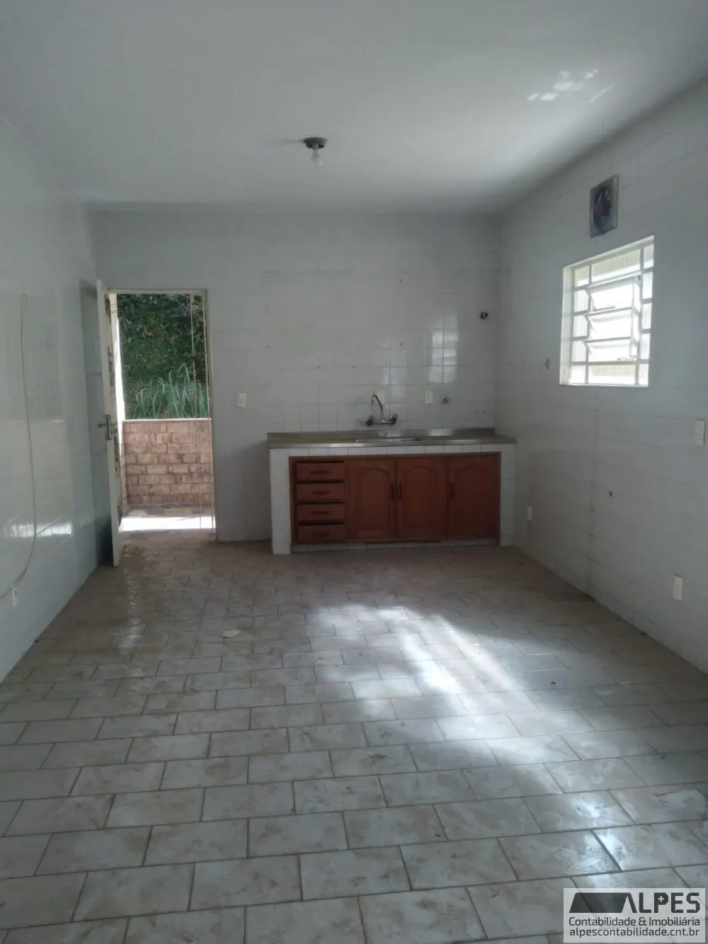 Foto 2 de Casa térrea de 3 quartos (1 suíte) com área de churrasco na Rua Marechal Floriano, Morro Chic