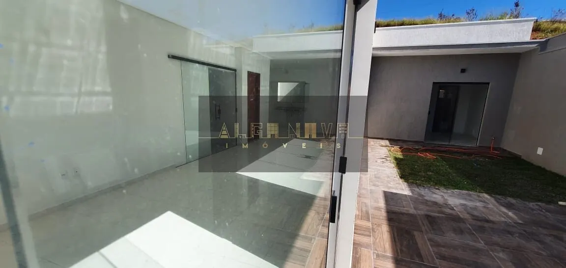 Foto 3 de Casa térrea de 3 quartos (1 suíte) com quintal e garagem, Jardim Eldorado