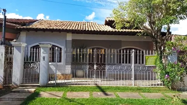 Foto 1 de Casa térrea de 3 quartos com sala ampla e jardim, Nossa Senhora de Fátima