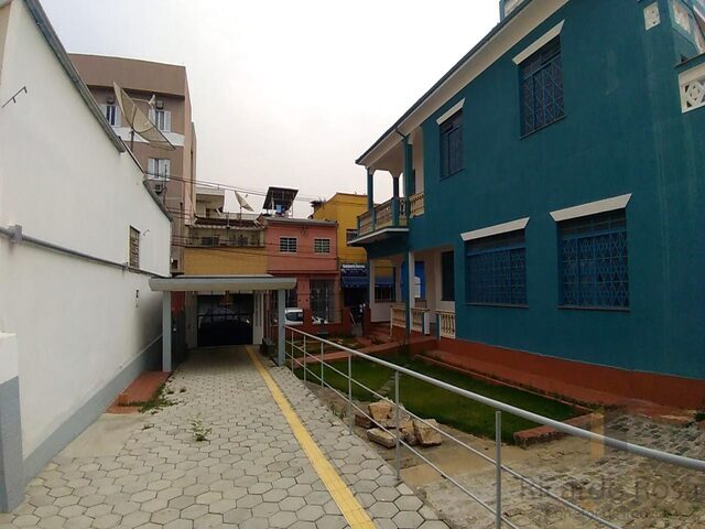 Foto 3 de Casarão comercial de 350 m² com acessibilidade e jardim, Boa Vista