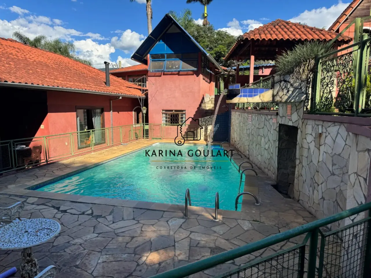 Foto 2 de Chácara com casa sede, 13 chalés e piscina, vendida porteira fechada, Capituba