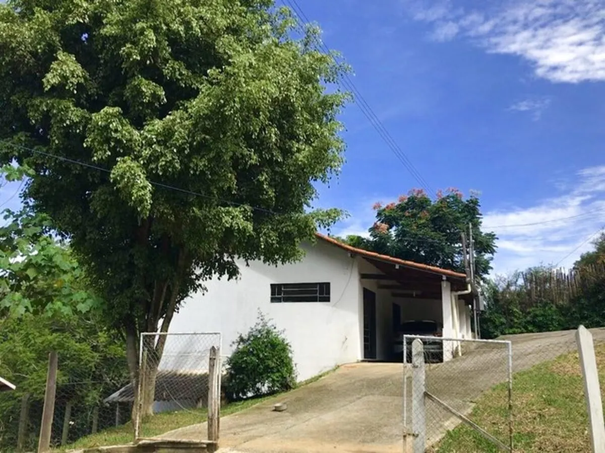Foto 2 de Chácara com casa de 3 quartos na Rodovia Itajubá Piranguçu, Piedade