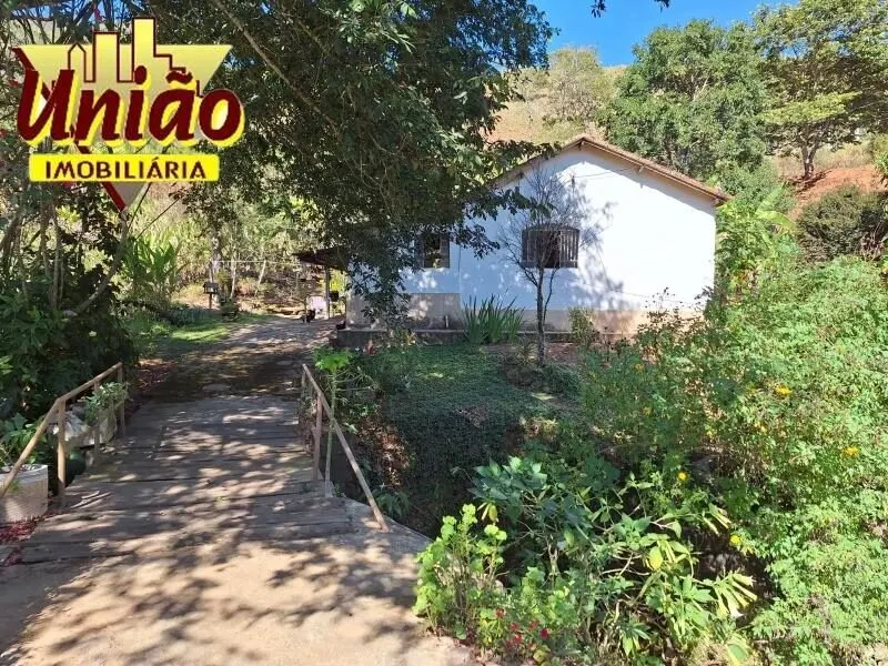 Foto 2 de Chácara com casa de 3 quartos, pomar e nascente, Juru