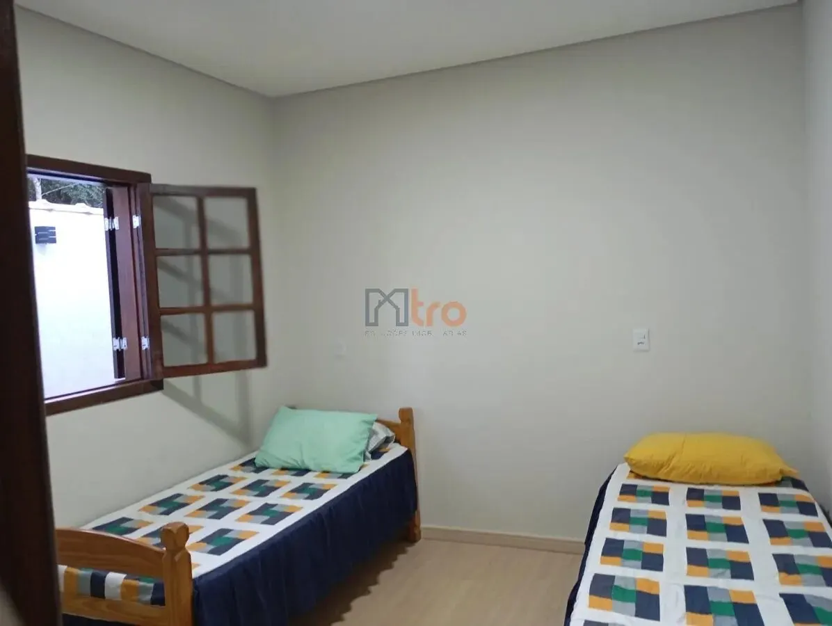 Foto 6 de Chácara com casa de 2 quartos, piscina e churrasqueira, Área Rural de Itajubá
