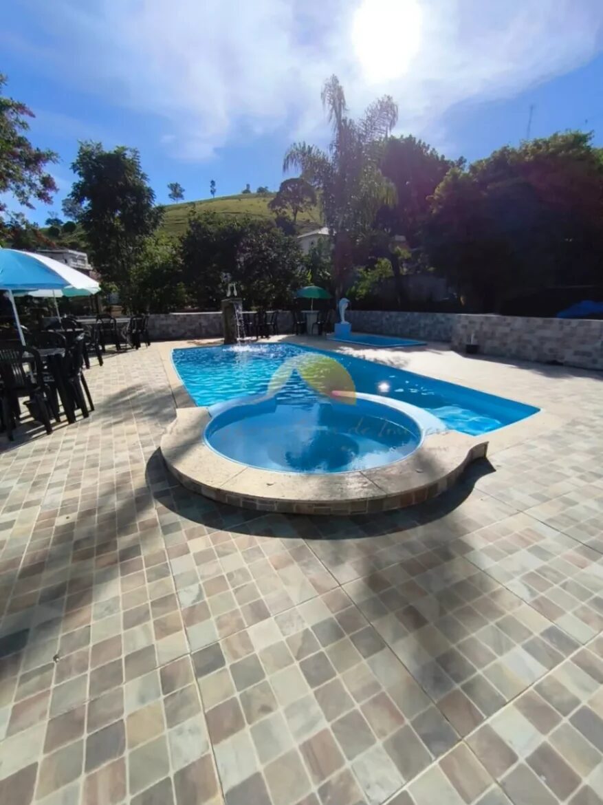 Foto 2 de Chácara com casa de 3 quartos, piscinas, lago e salão de eventos, Novo Horizonte