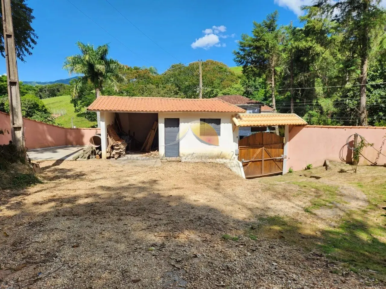 Foto 8 de Chácara de 1.100 m² com casa de 3 quartos (1 suíte), piscina e quadra, São Pedro