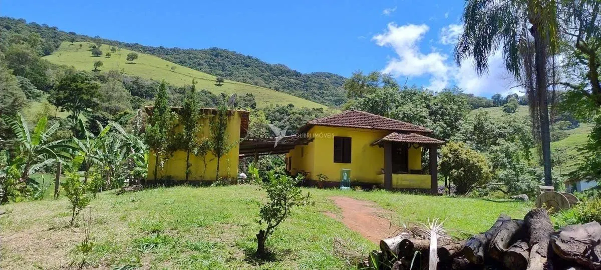 Foto 2 de Chácara de 12.000 m² com casa de 2 quartos, lago, pomar e cafezal, Berta