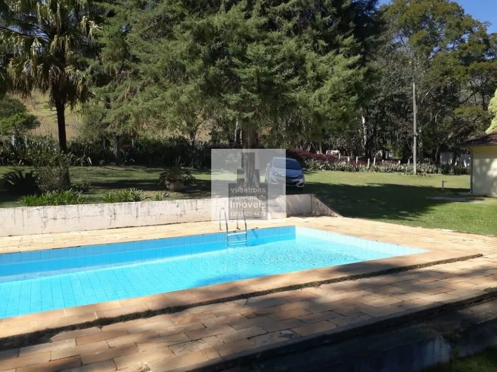 Foto 3 de Chácara de 13,9 hectares com casa de 4 quartos, piscina e área de churrasco, Pessegueiro
