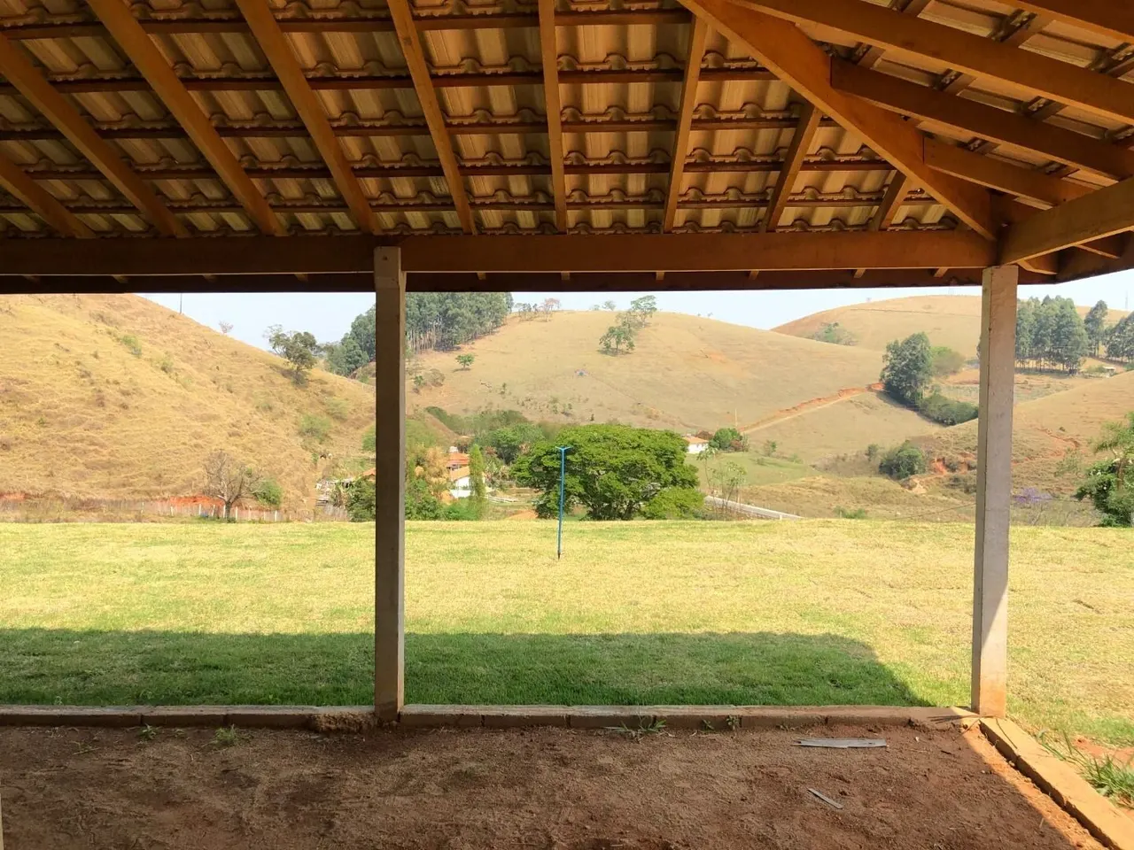 Foto 3 de Chácara de 17.000 m² com casa de 3 quartos e vista para as montanhas, Lourenço Velho