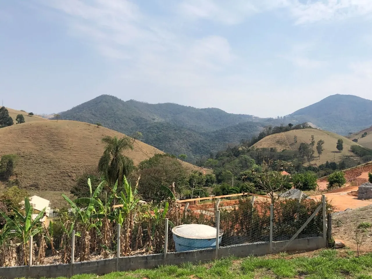 Foto 4 de Chácara de 17.000 m² com casa de 3 quartos e vista para as montanhas, Lourenço Velho