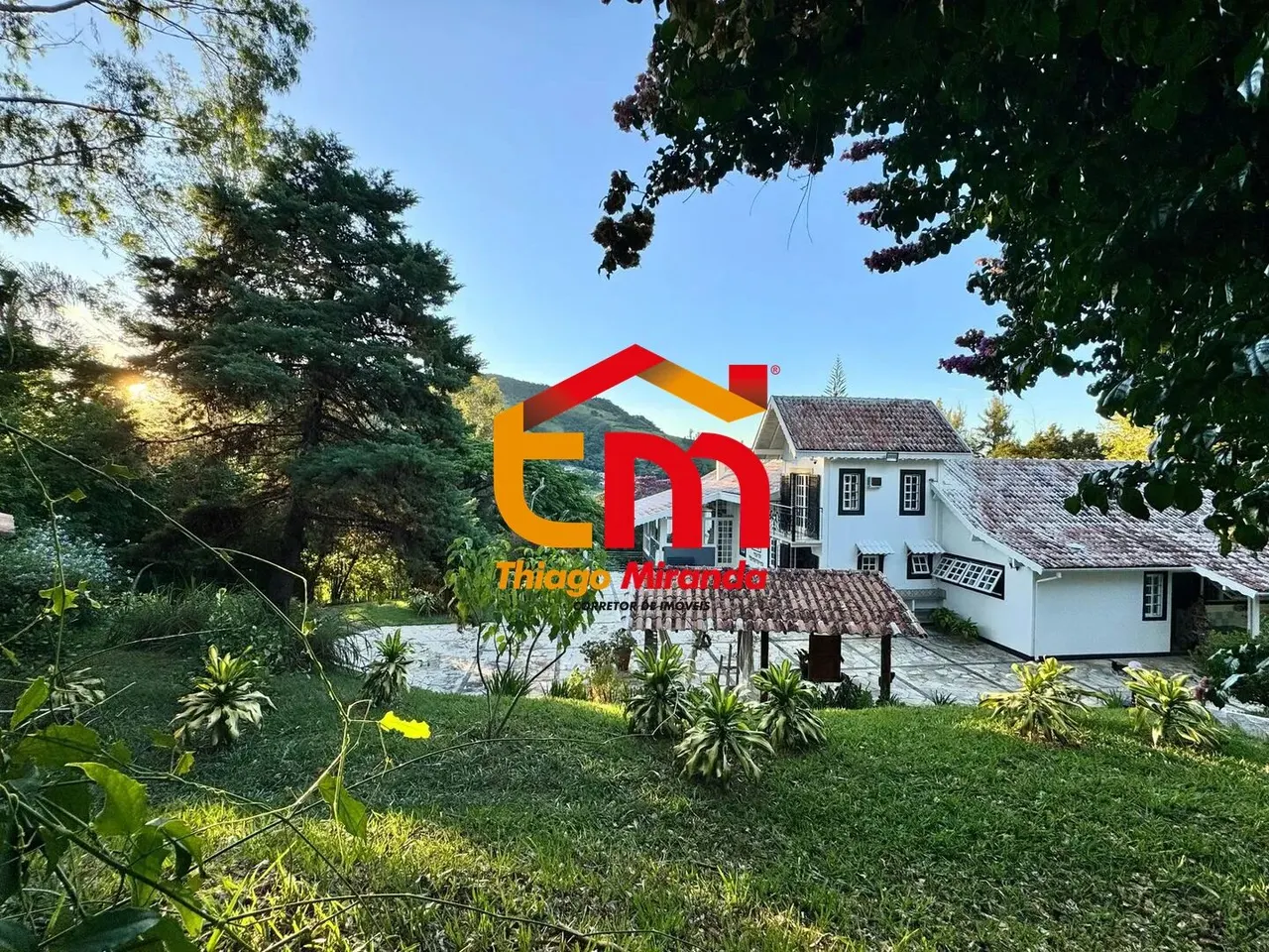 Foto 2 de Chácara de 19.600 m² com casa de 3 quartos, piscina e pomar, Área Rural de Itajubá
