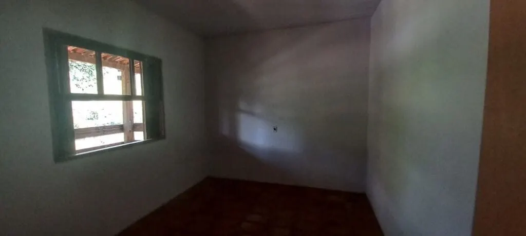 Foto 6 de Chácara de 2.000 m² com casa de 2 quartos, edícula e pomar, Cantagalo