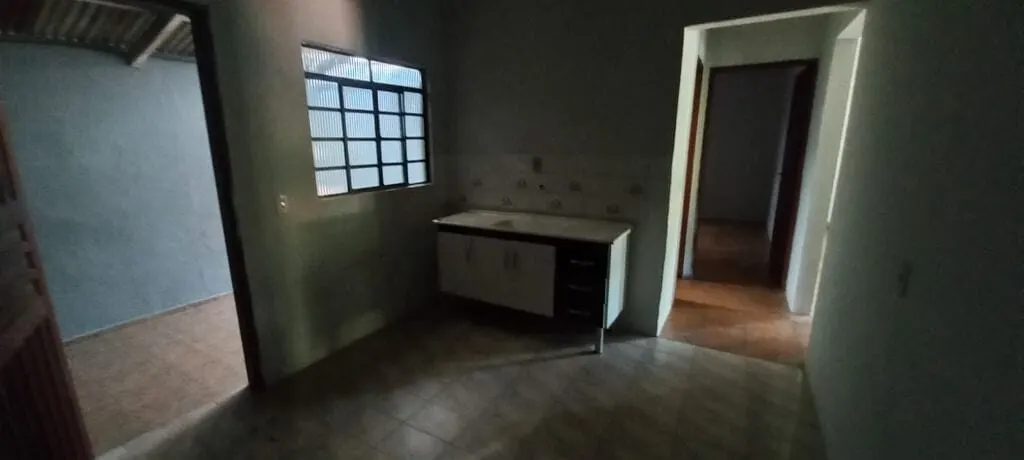 Foto 7 de Chácara de 2.000 m² com casa de 2 quartos, edícula e pomar, Cantagalo