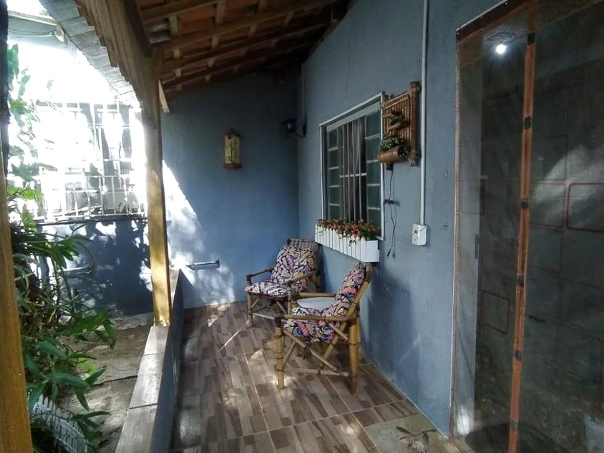Foto 3 de Chácara de 2.000 m² com casa de 4 quartos, lago e piscina, Moquém
