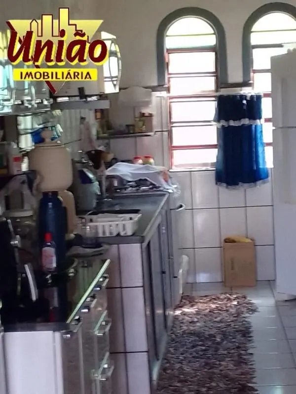Foto 6 de Chácara de 2.250 m² com 4 quartos e pomar, Nações