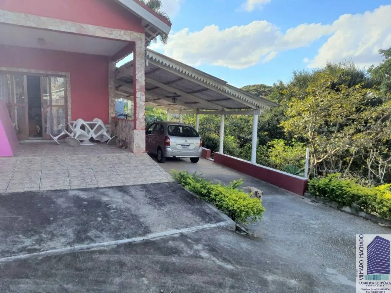 Foto 2 de Chácara de 2.250 m² com casa de 5 quartos, área gourmet e pomar, Nações