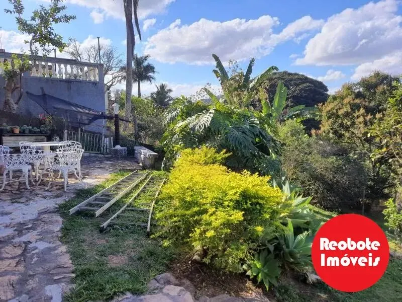 Foto 2 de Chácara com casa de 5 quartos, área gourmet e pomar, Nações