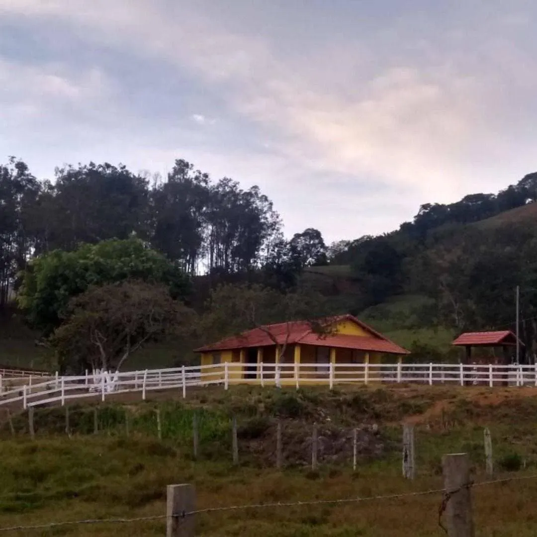 Foto 2 de Chácara de 3 quartos com fogão à lenha e água de mina, Boa Vista