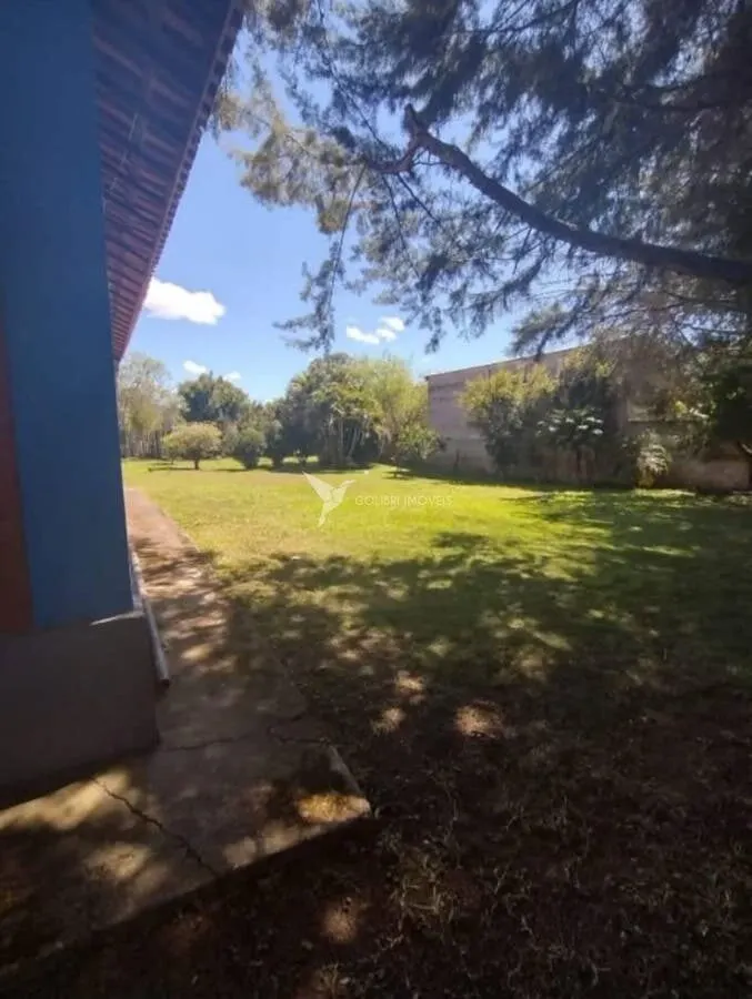 Foto 2 de Chácara mobiliada de 3 quartos para alugar com pomar, Coito