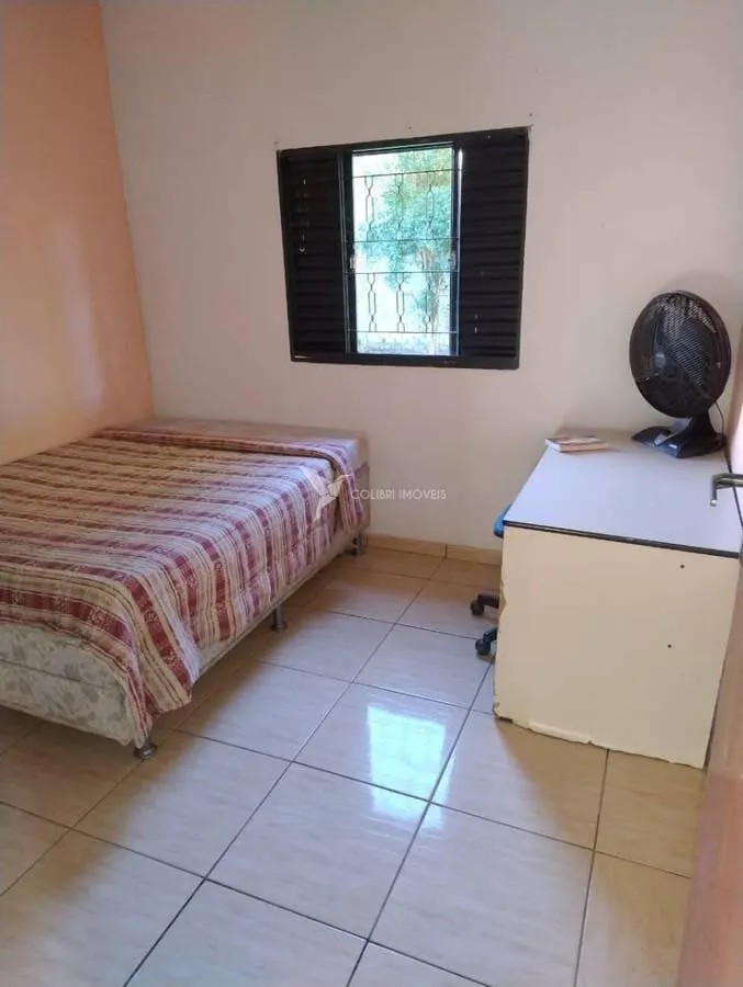 Foto 5 de Chácara mobiliada de 3 quartos para alugar com pomar, Coito