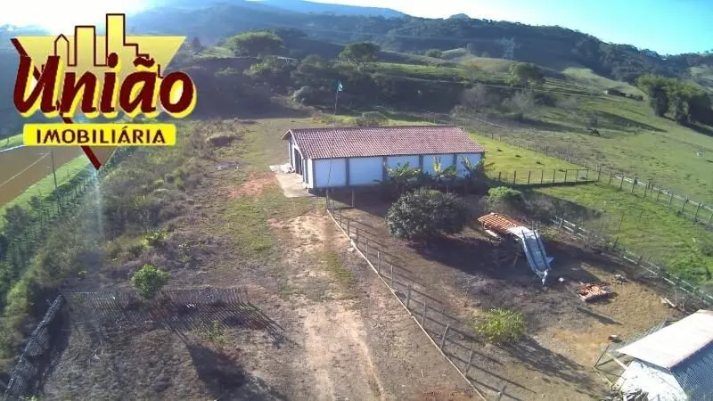 Foto 7 de Chácara com casa de 4 quartos, piscinas e tanque de peixes, Freires