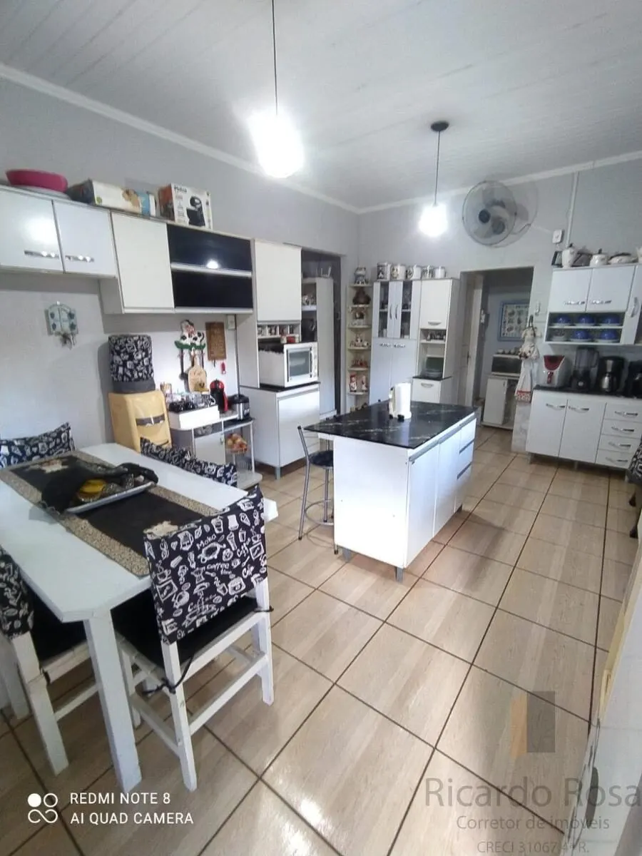 Foto 5 de Chácara de 2.000 m² com casa de 4 quartos, lago e piscina, Moquém