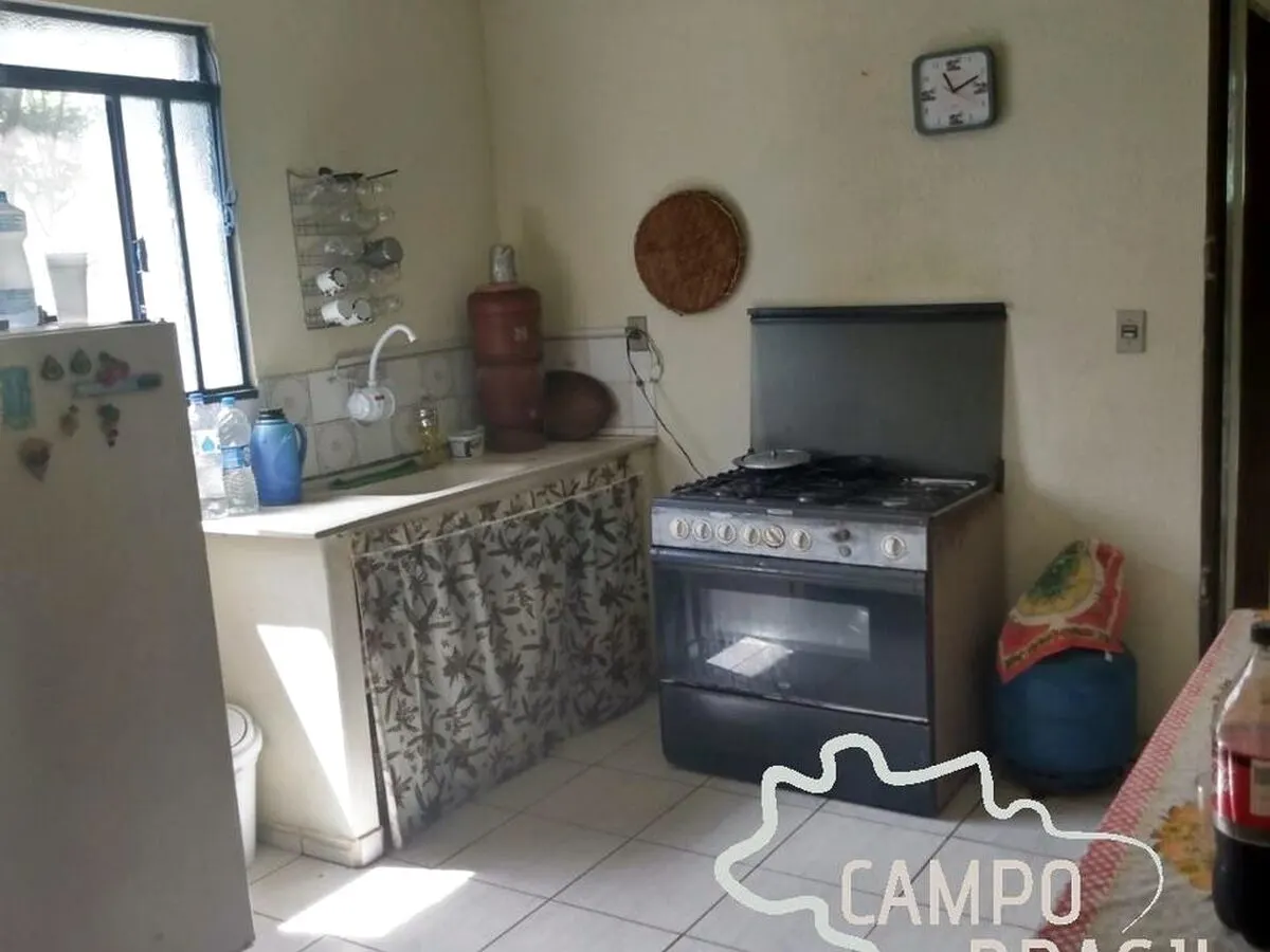 Foto 4 de Chácara escriturada de 6.380 m² com casa sede, lagos e nascente, Área Rural de Itajubá
