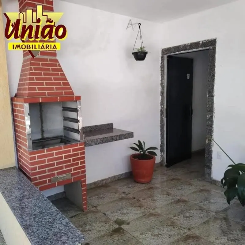 Foto 7 de Chácara de 650 m² com sobrado de 2 quartos e pomar, Açude