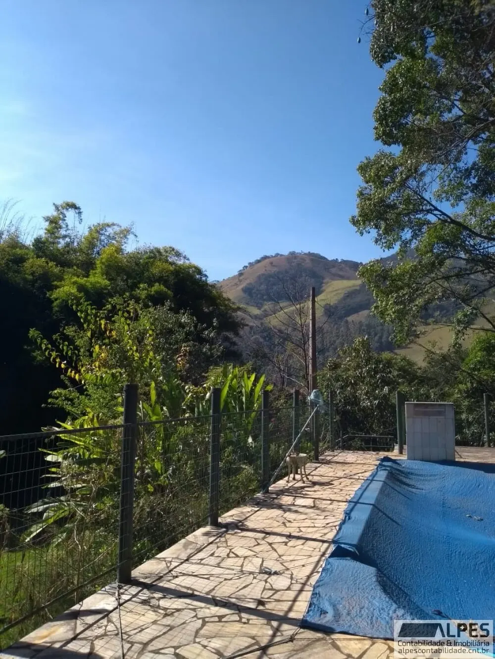 Foto 3 de Chácara de 72.000 m² com casa de 3 suítes, piscina e mata nativa, Pedra Preta