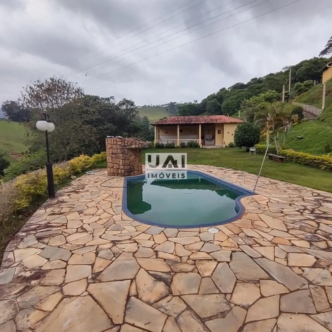 Foto 2 de Chácara mobiliada com 3 quartos (1 suíte), piscina e espaço gourmet, São Pedro