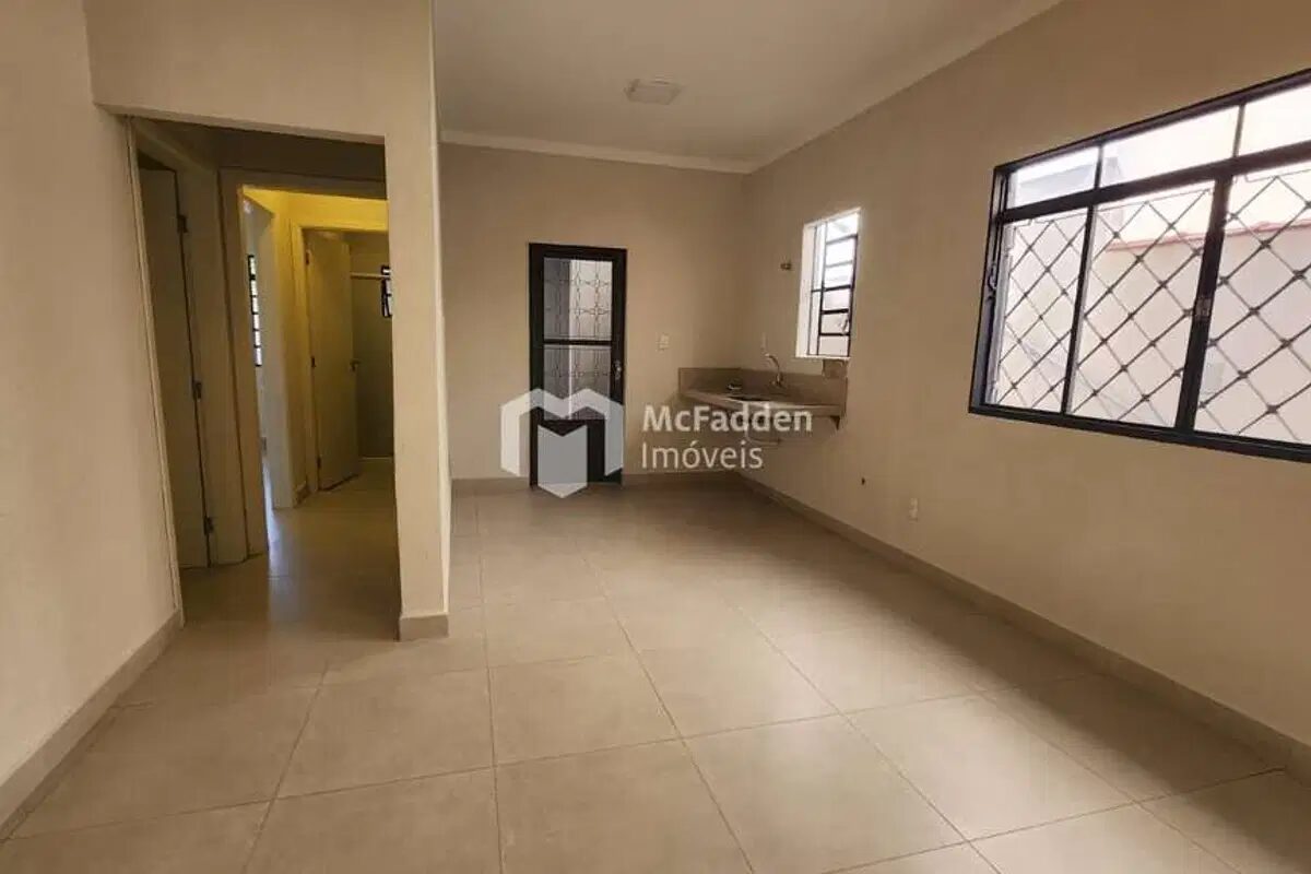 Foto 5 de Casa de 100 m² com duas kitnets na Medicina