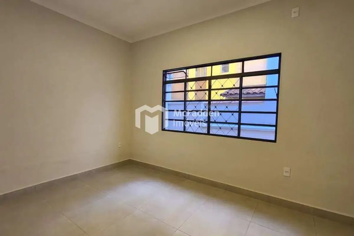 Foto 6 de Casa de 100 m² com duas kitnets na Medicina