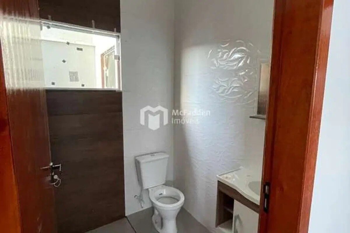 Foto 4 de Casa de 2 quartos em Santa Terezinha