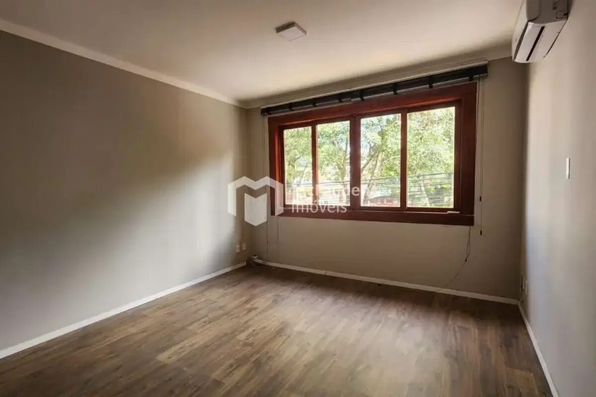 Foto 4 de Ponto comercial de 67 m² na Praça Presidente Getúlio Vargas, Centro, Itajubá-MG