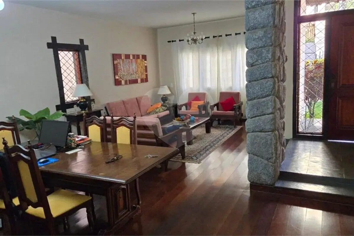Foto 5 de Casa em terreno de 490 m²