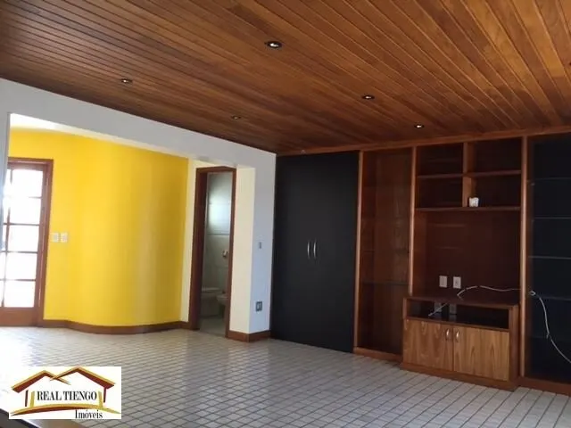 Foto 2 de Cobertura de 3 quartos (1 suíte) com terraço e churrasqueira, Centro