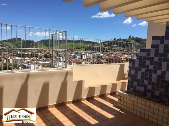Foto 3 de Cobertura de 3 quartos (1 suíte) com terraço e churrasqueira, Centro