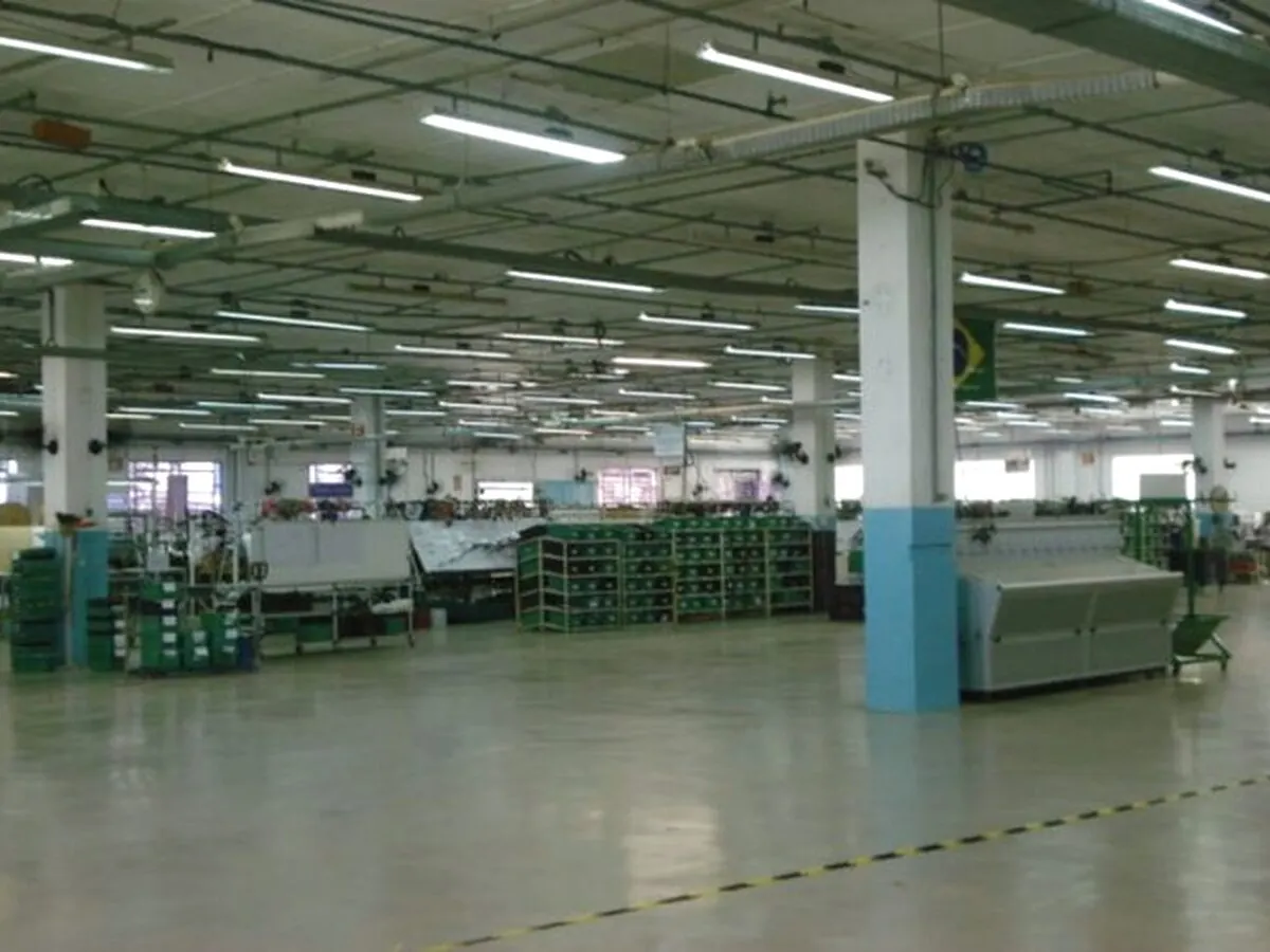 Foto 2 de Complexo industrial de 14.748 m² com galpões, escritórios e refeitório, Avenida Padre Lourenço, Centro